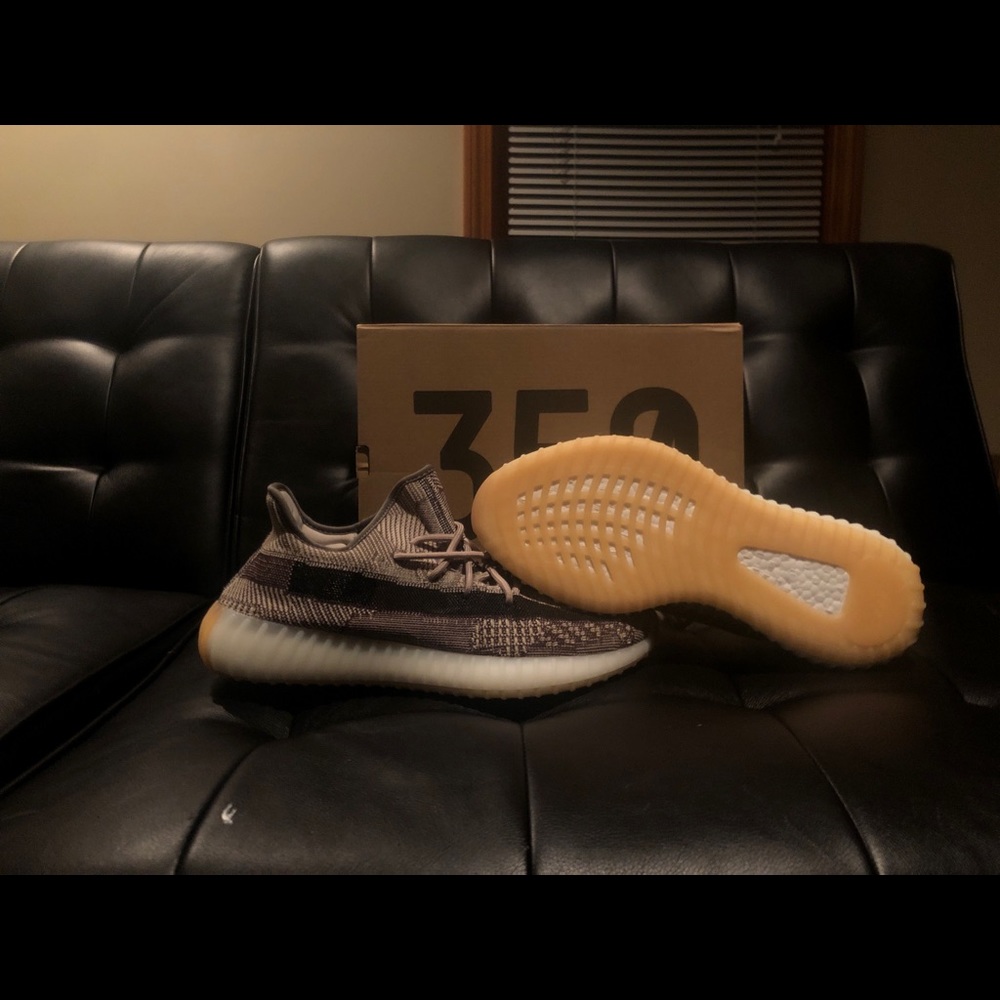 Yeezy Boost 350 v2